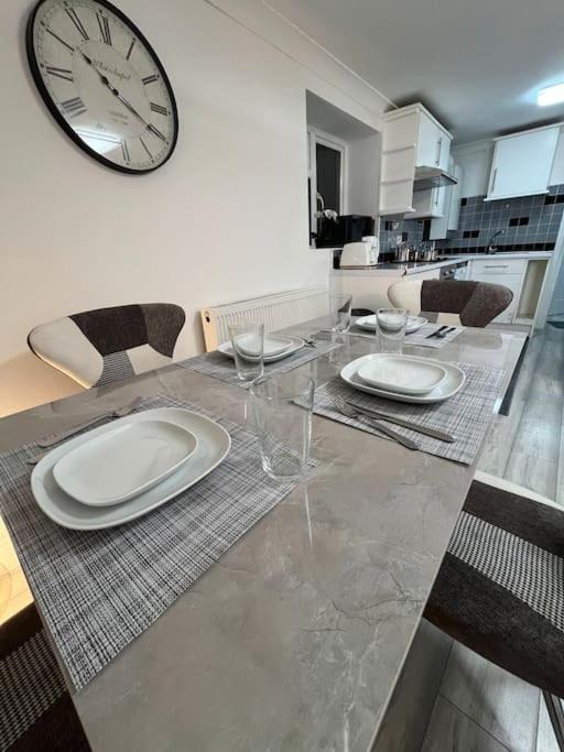 Modern & Stylish Haven In Heart Of London Lägenhet Exteriör bild