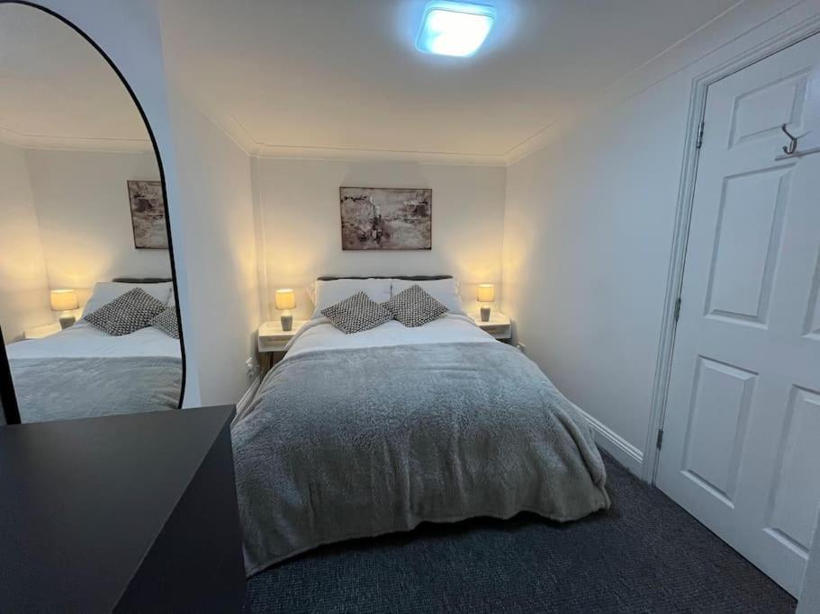 Modern & Stylish Haven In Heart Of London Lägenhet Exteriör bild